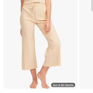 Billabong Out and About Tag